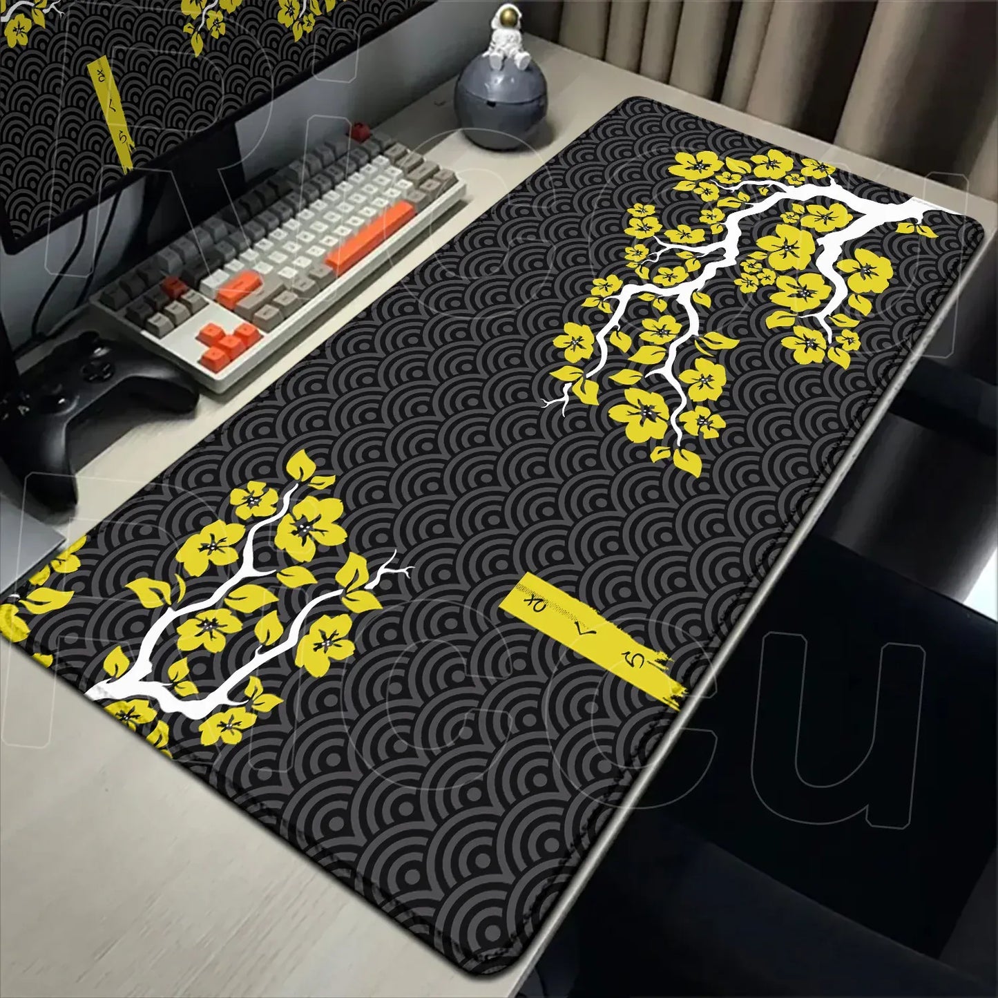 Tapis de souris XXL Gamer Sakura Jaune | Tapis de souris Store® 300x600x2mm